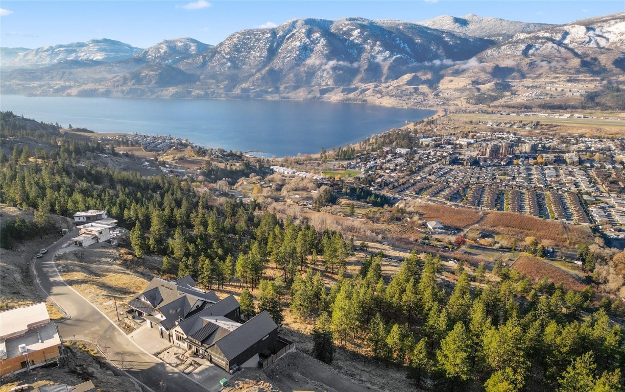 Property Photo: 3331 Evergreen Drive 103 BC V2A 9A9
