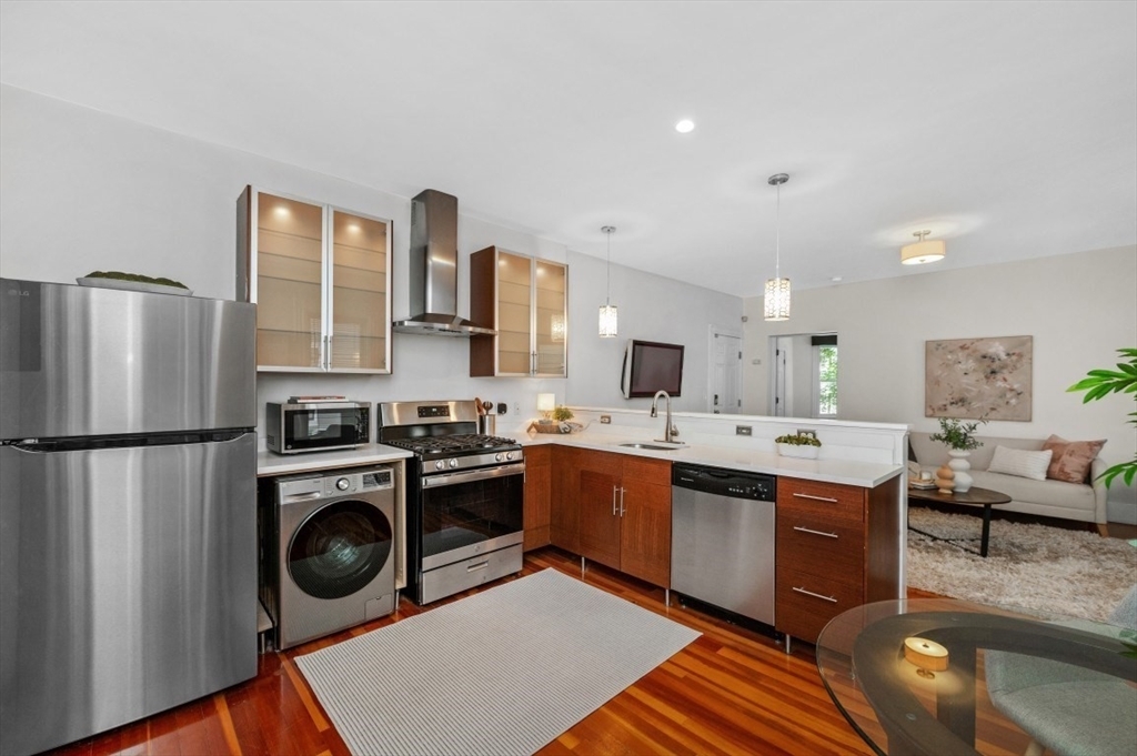 Property Photo:  456 Medford St 3  MA 02145 