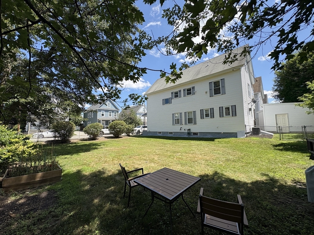 Property Photo:  160-162 Avon Street  MA 01854 