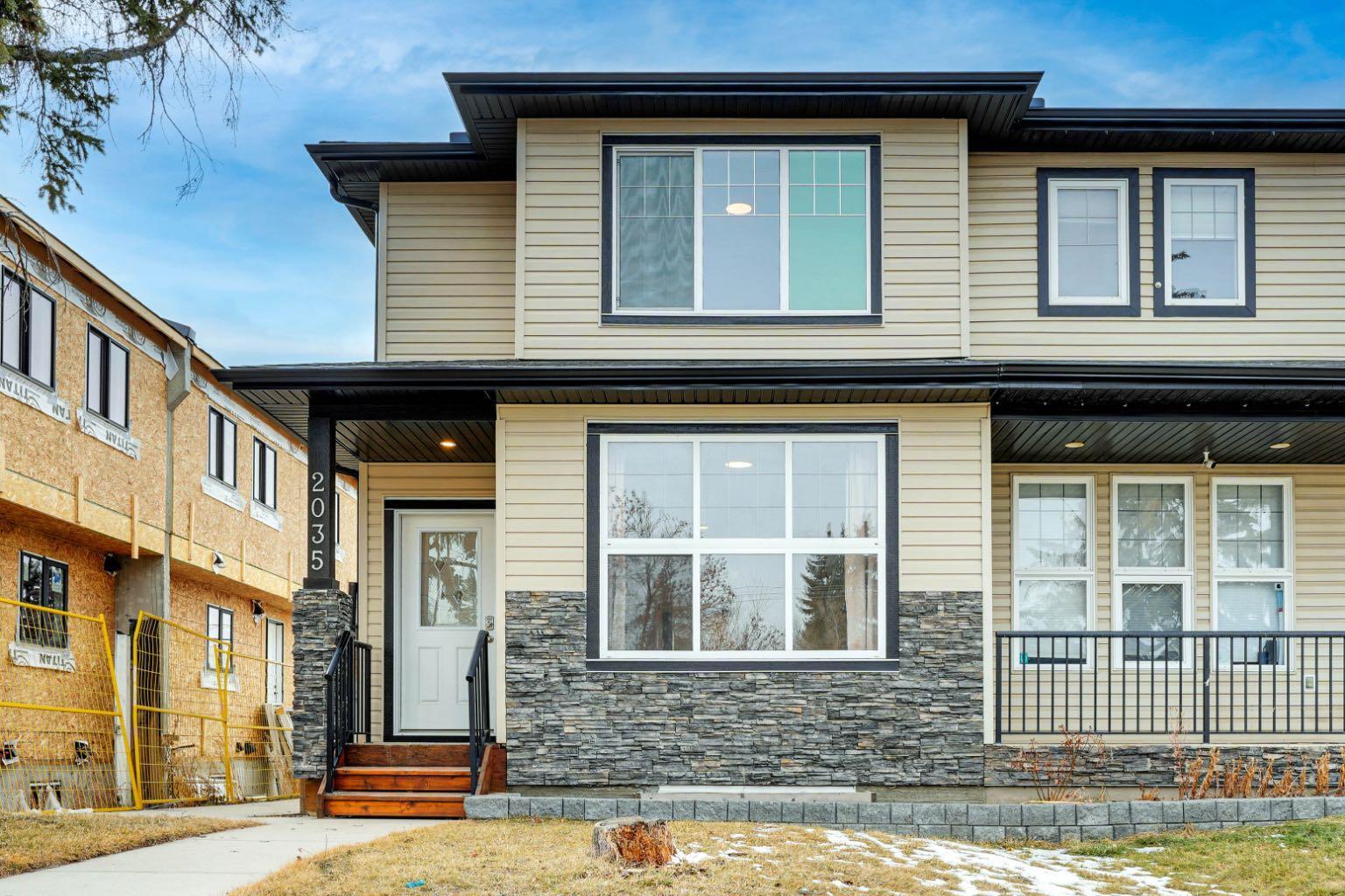 Photo de la propriété: 2035 41 Street SE AB T2B 1C5