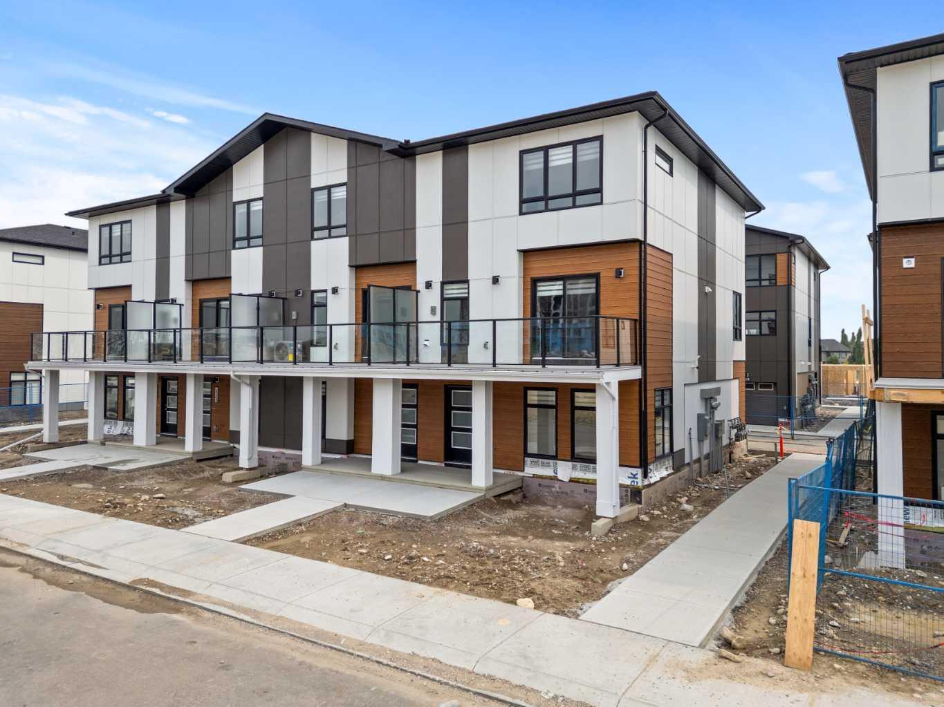 Property Photo: 8317 8 Avenue SW AB T3H 4C6