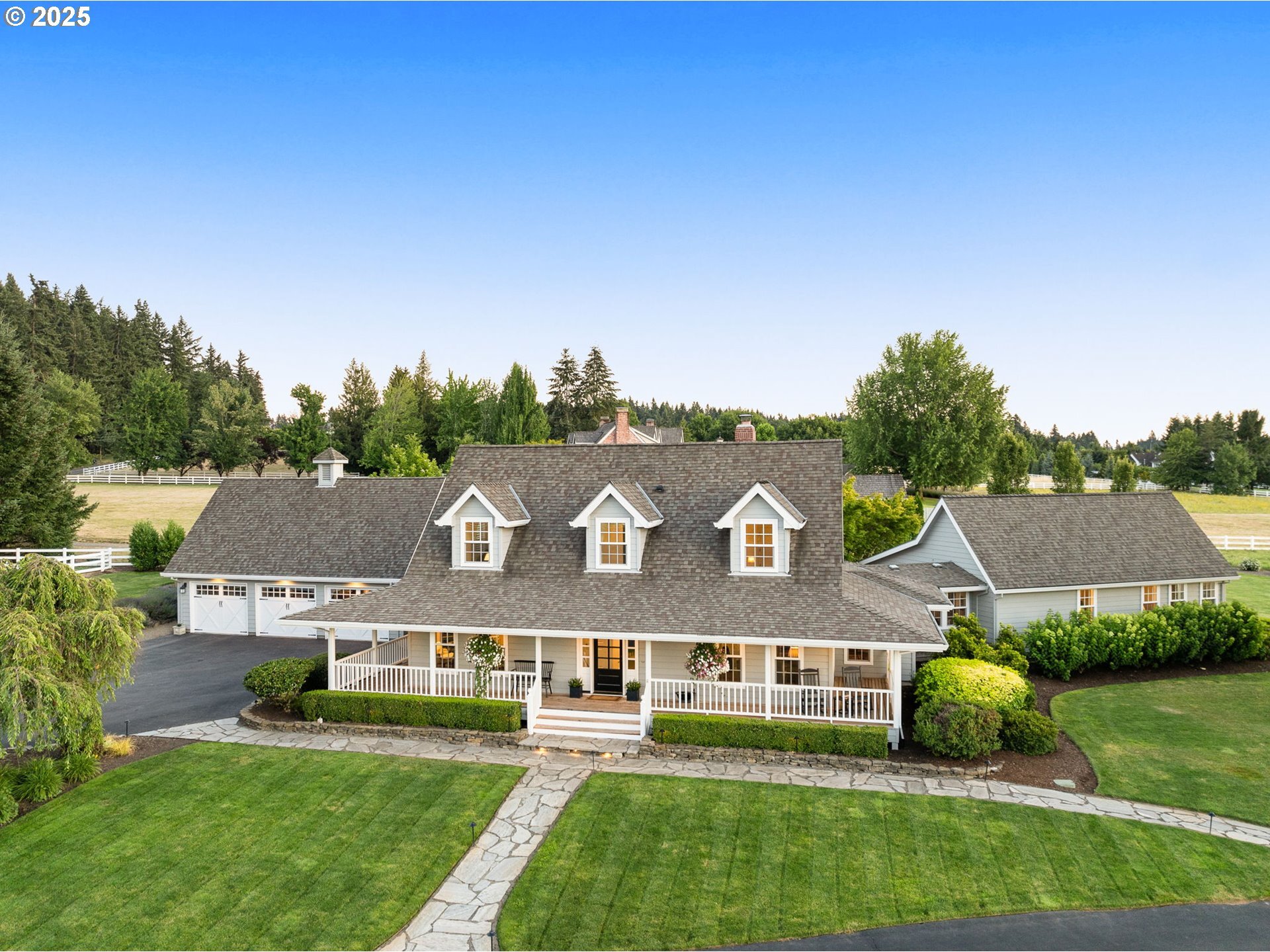 Property Photo: 22323 SW 55th Ave OR 97062