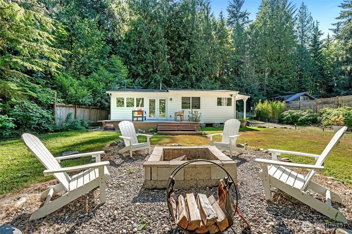 33512 SE 126th Street  Issaquah WA 98027 photo