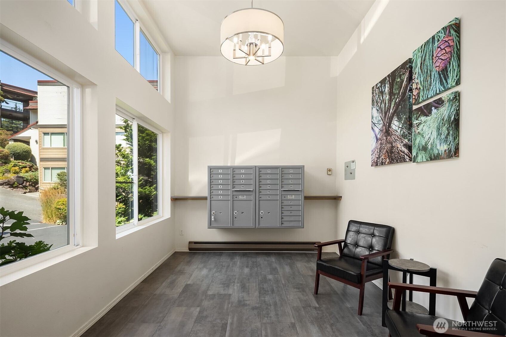 Property Photo: 3825 NE 155th Place 300 WA 98155