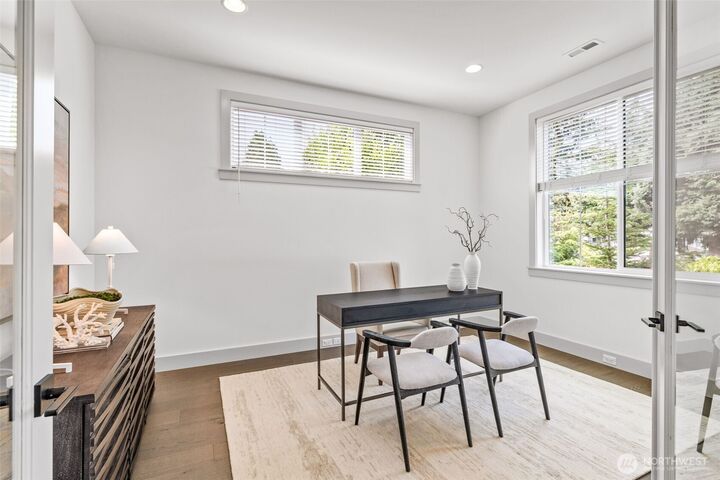 Property Photo: 7310 151st Avenue NE WA 98052