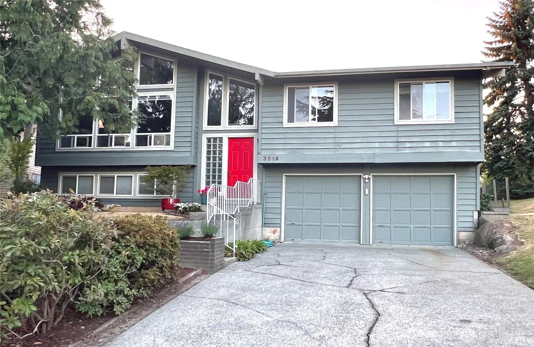 Property Photo: 3519 Illinois Lane WA 98226