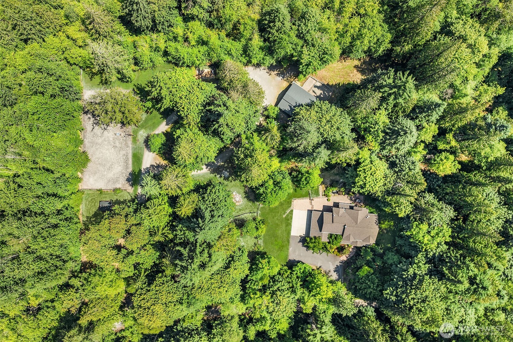 Property Photo: 7608 254th Avenue NE WA 98053