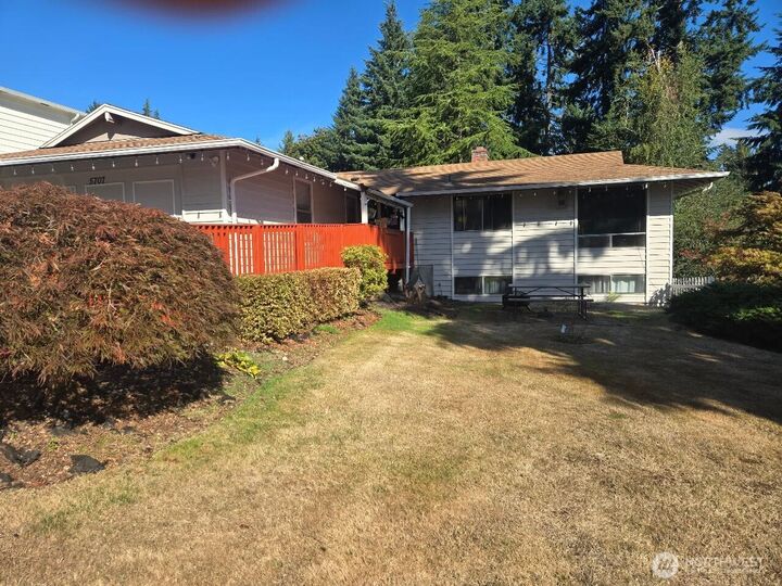 Property Photo:  5707  173rd Place SW  WA 98037 