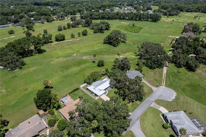 Property Photo:  4631 E Windmill Drive  FL 34453 