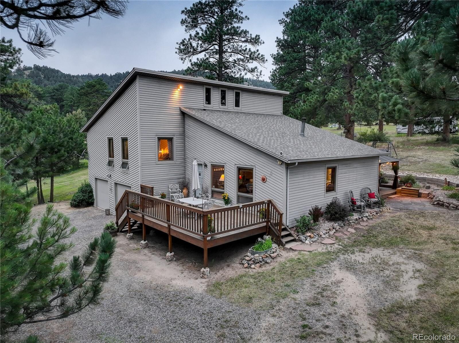 Property Photo:  7033 Silverhorn Drive  CO 80439 