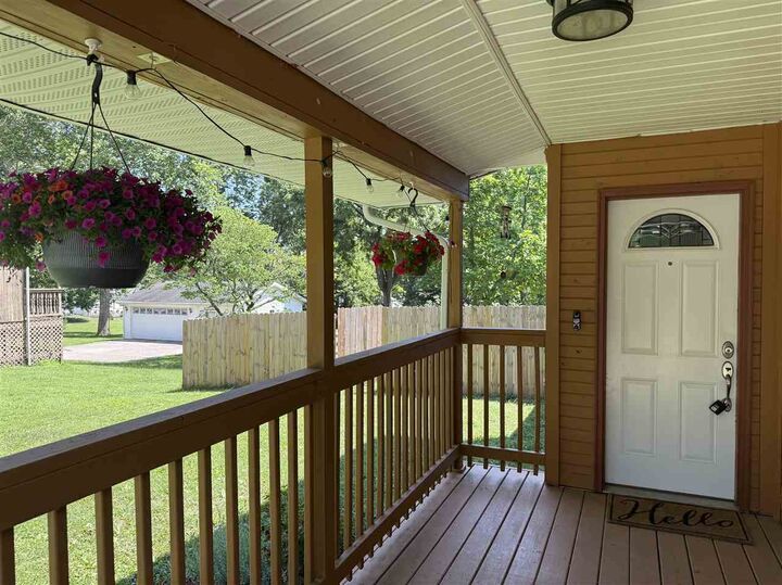 Property Photo: 1719 S E Street IN 47374