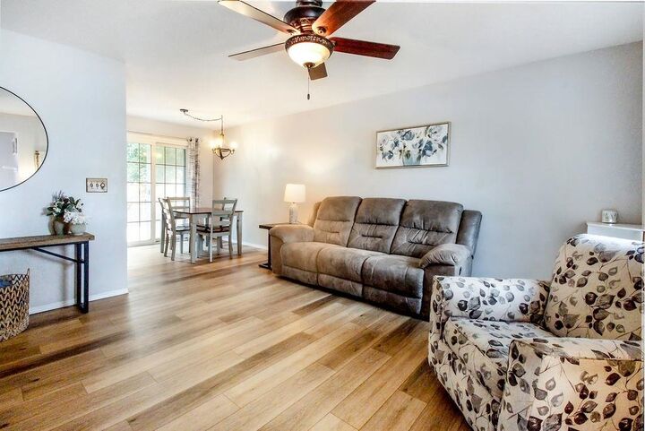 Property Photo:  620 E School St  KS 67133 