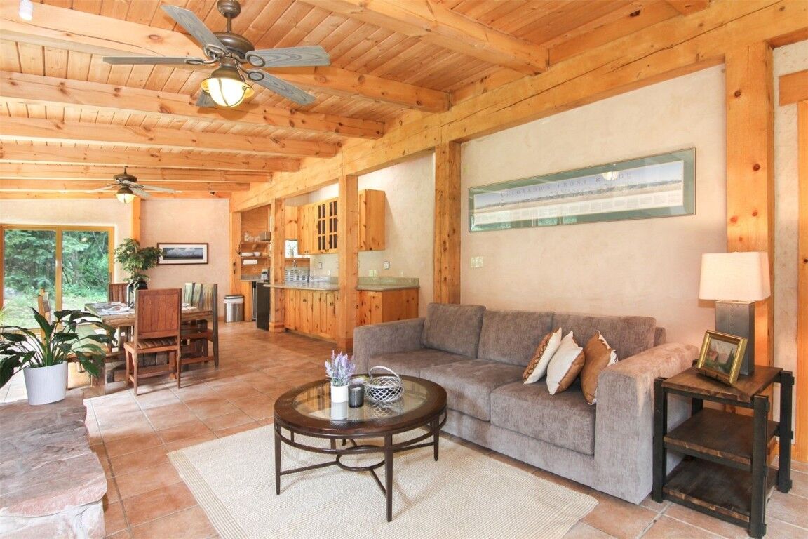 Property Photo:  737 Cr 674  CO 80424 