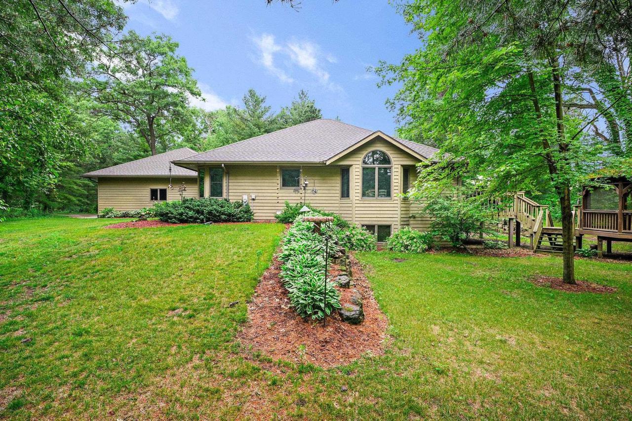 Property Photo:  E4561 Sherwood Drive  WI 53588 