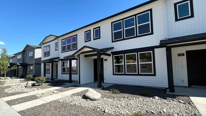 Property Photo: 5196 E Liberty Ln WA 99217