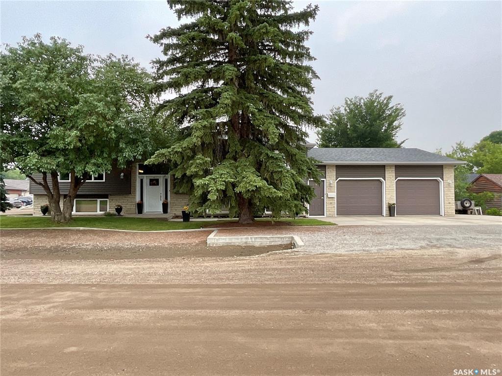 Property Photo:  7 Harvest Bay  SK S4M 0A3 