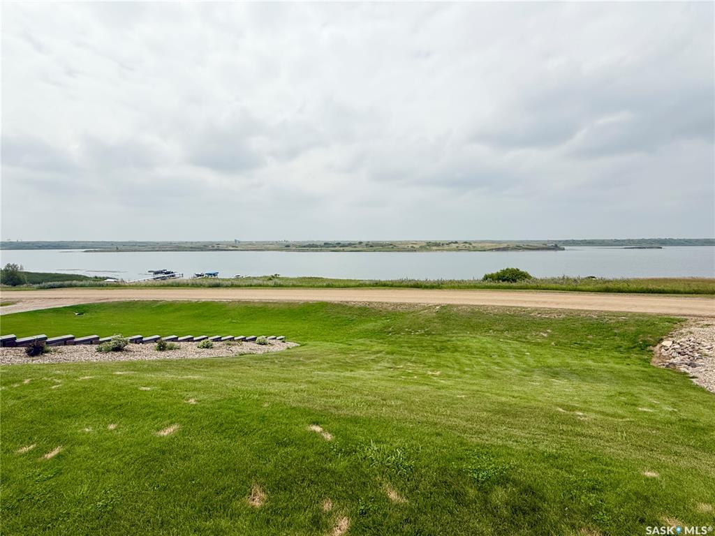 Property Photo:  4 Island View  SK S0C 1S0 