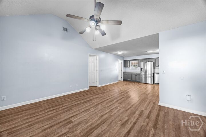 Property Photo: 108 Crossing Circle GA 31326