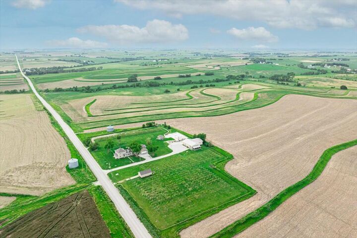 Property Photo:  31506 Pioneer Trail  IA 51575 