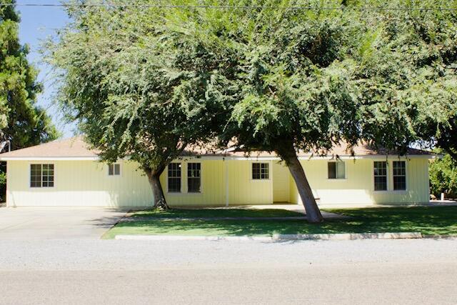 20015 Rd 212  Lindsay CA 93247 photo