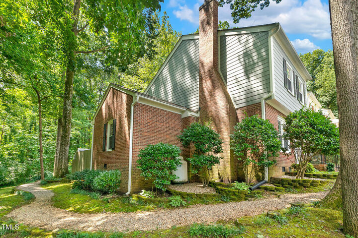 Property Photo:  201 Barbary Court  NC 27511 