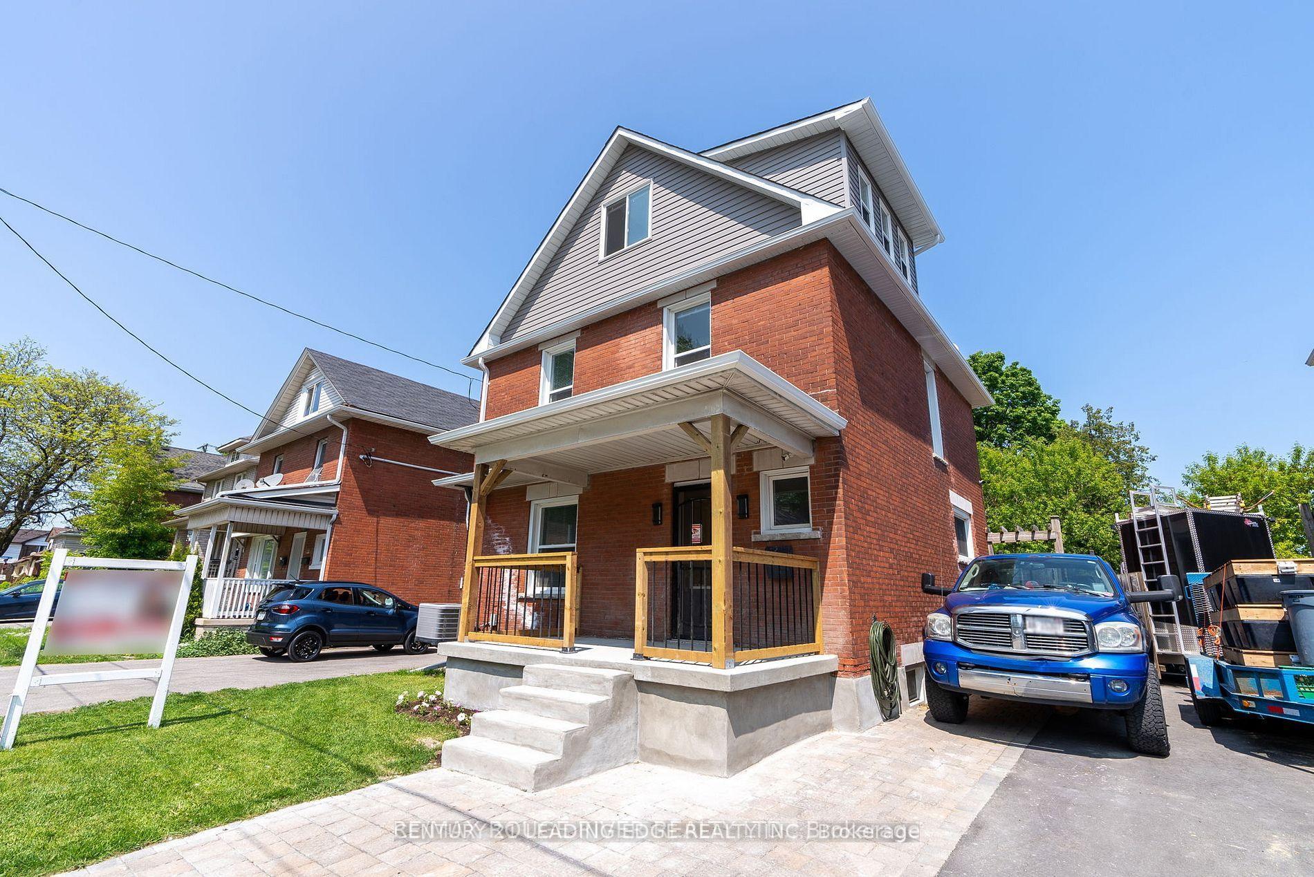 Photo de la propriété:  127 Ritson Road S  ON L1H 5H4 