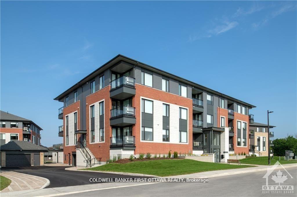 520 Pimiwidon Street 302  Manor Park - Cardinal Glen and Area ON K1K 5B4 photo