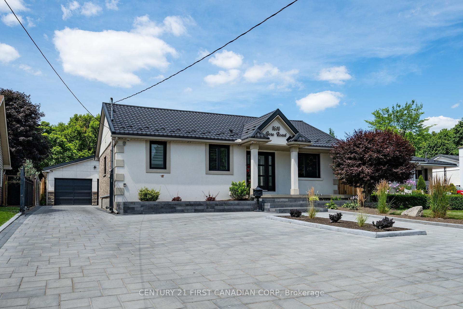 Photo de la propriété:  1610 Gore Road  ON N5W 1T8 