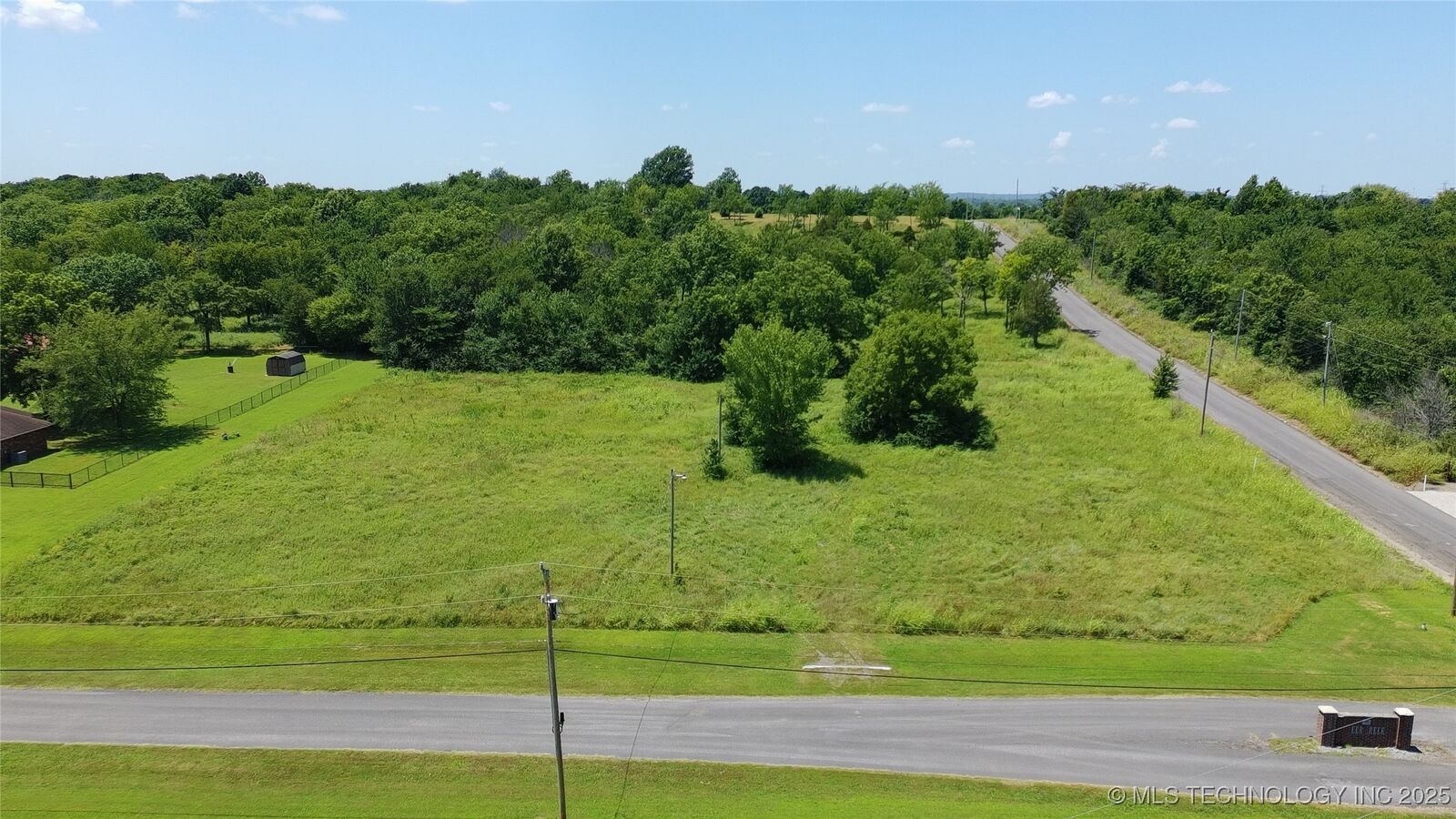 Property Photo:  5301 S 32nd Street E  OK 74403 