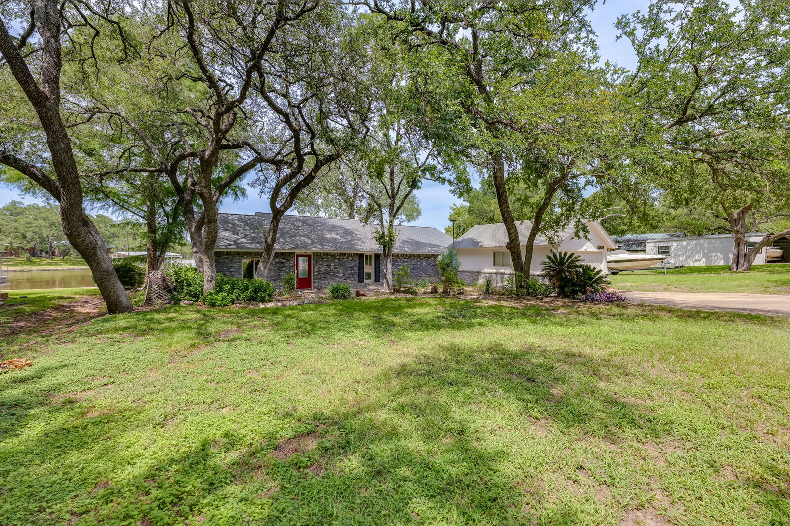 Property Photo:  214 Island Lodges Drive  TX 78609 