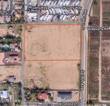 Property Photo: 8020 S 19th Avenue - AZ 85041