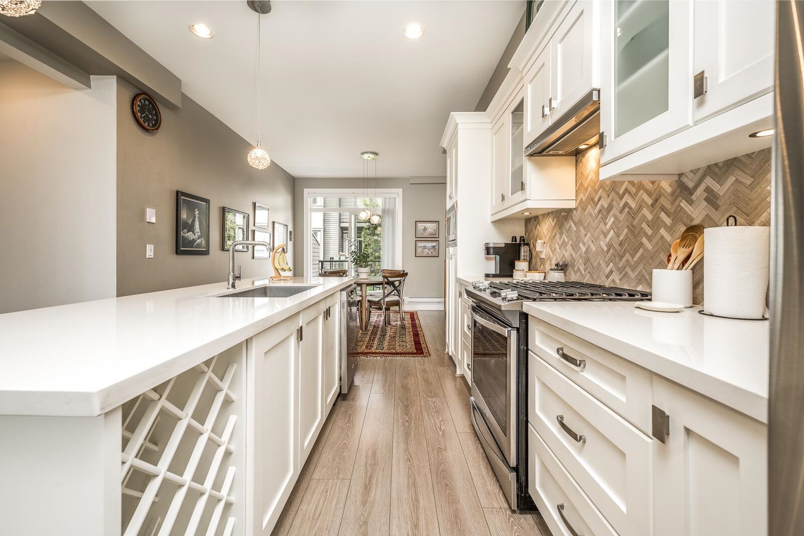 Property Photo:  4949 47A Avenue 14  BC V4K 1T6 