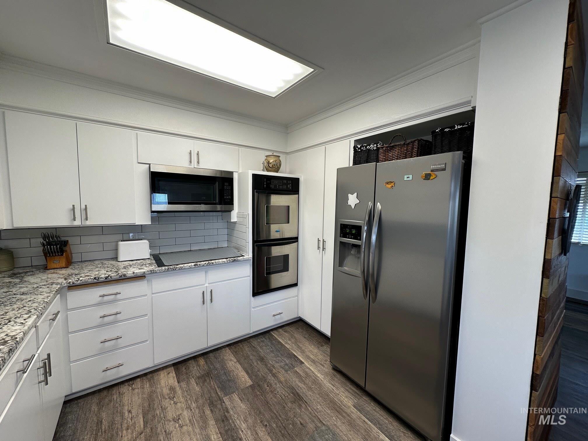 Property Photo:  4436 Baker  OR 97914 