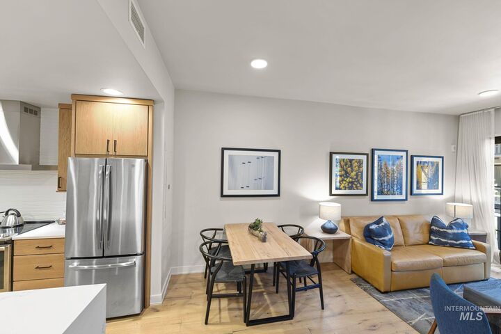 Property Photo:  780 Village Dr. 210  ID 83615-5014 