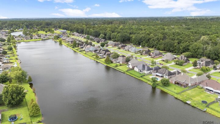 Property Photo: 34220 Fountain View Dr LA 70785