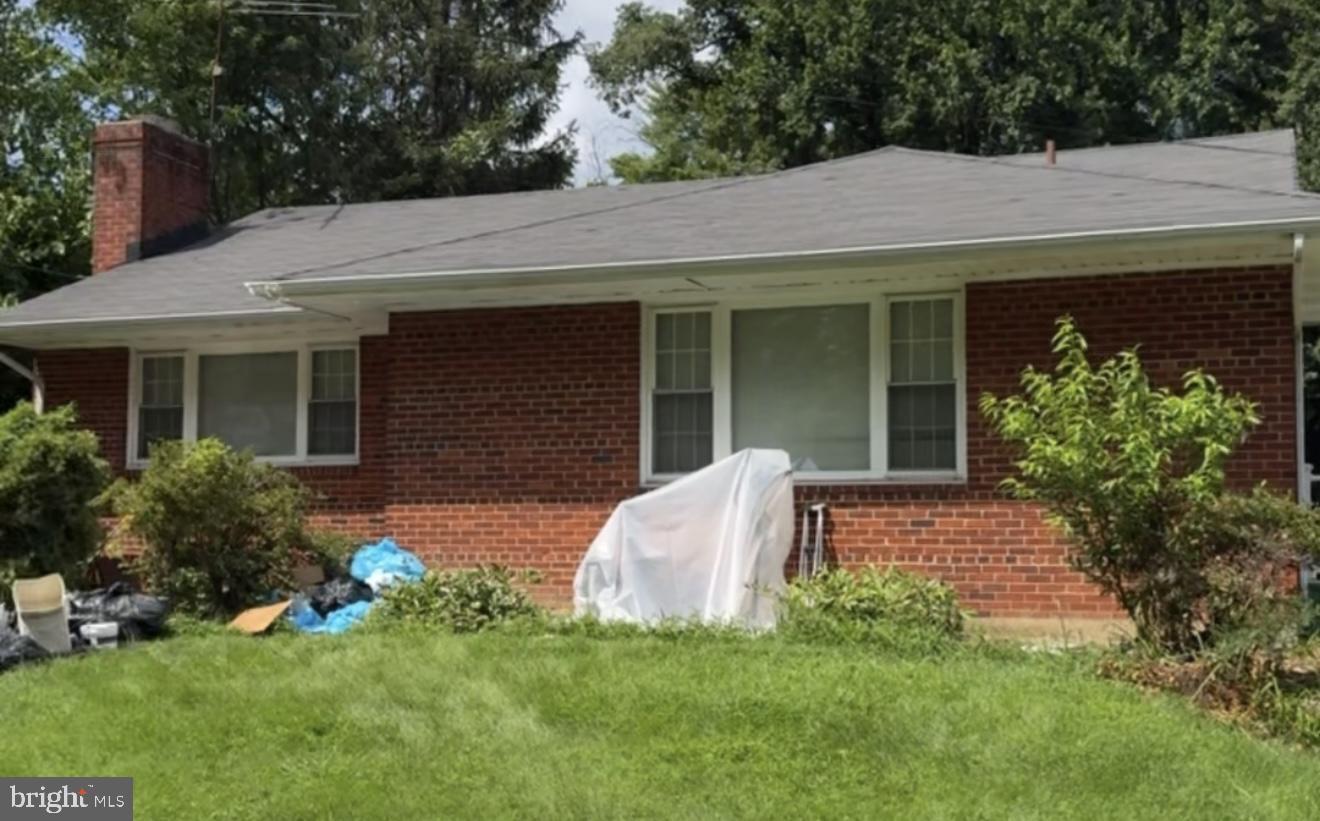 Property Photo: 1513 Flora Lane MD 20910