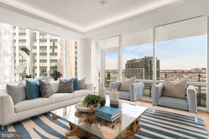 Property Photo: 300 International Drive 1903 MD 21202