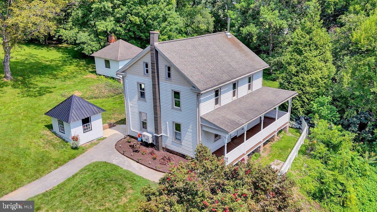 Property Photo:  1069 Rawlinsville Road  PA 17584 