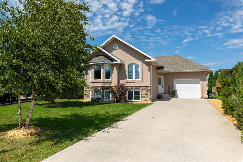 Property Photo: 11 Westview Drive MB R5G 2C2