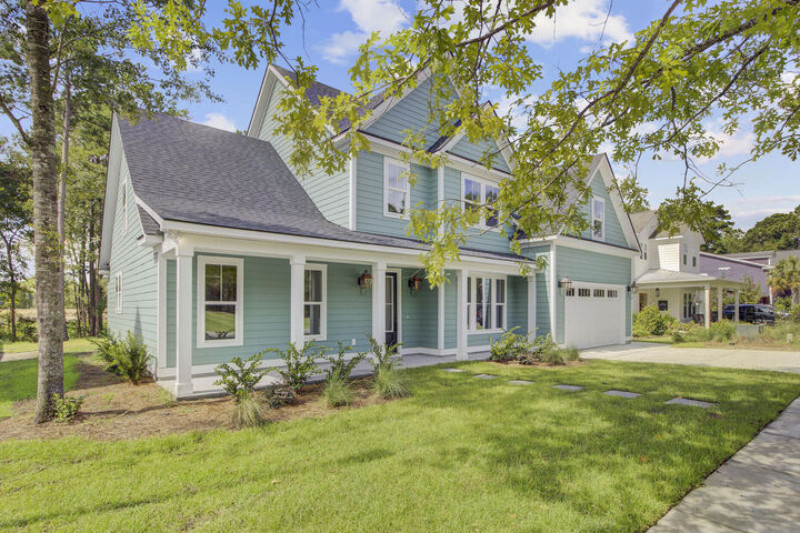 Property Photo: 136 Bateaux Drive SC 29483