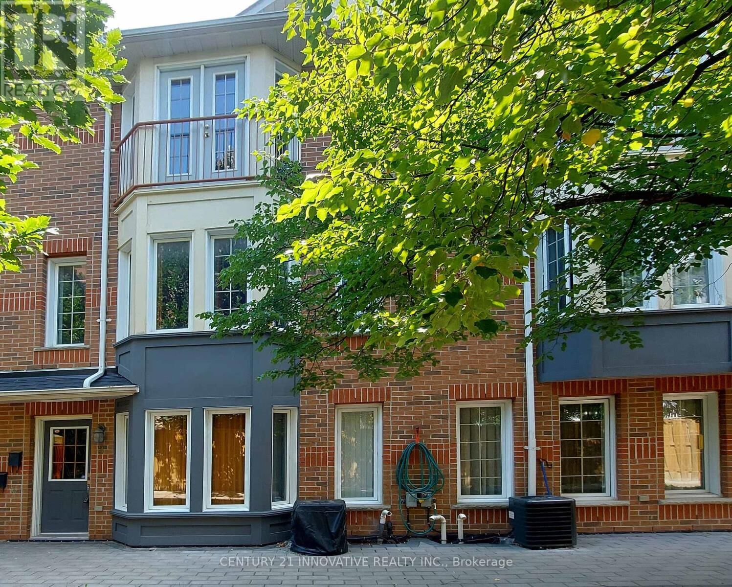 Property Photo:  151 Townsgate Drive 3  ON L4J 8J7 