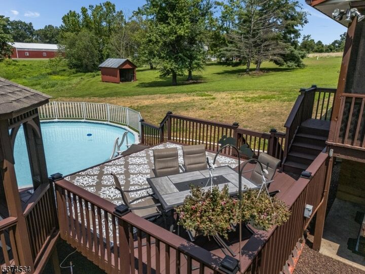Property Photo:  9 Higginsville Road  NJ 08853 
