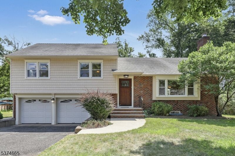 Property Photo: 161 Jeffer Ct NJ 07450