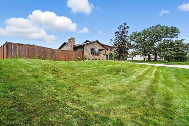 Property Photo: 546 Westwood Drive IA 50201