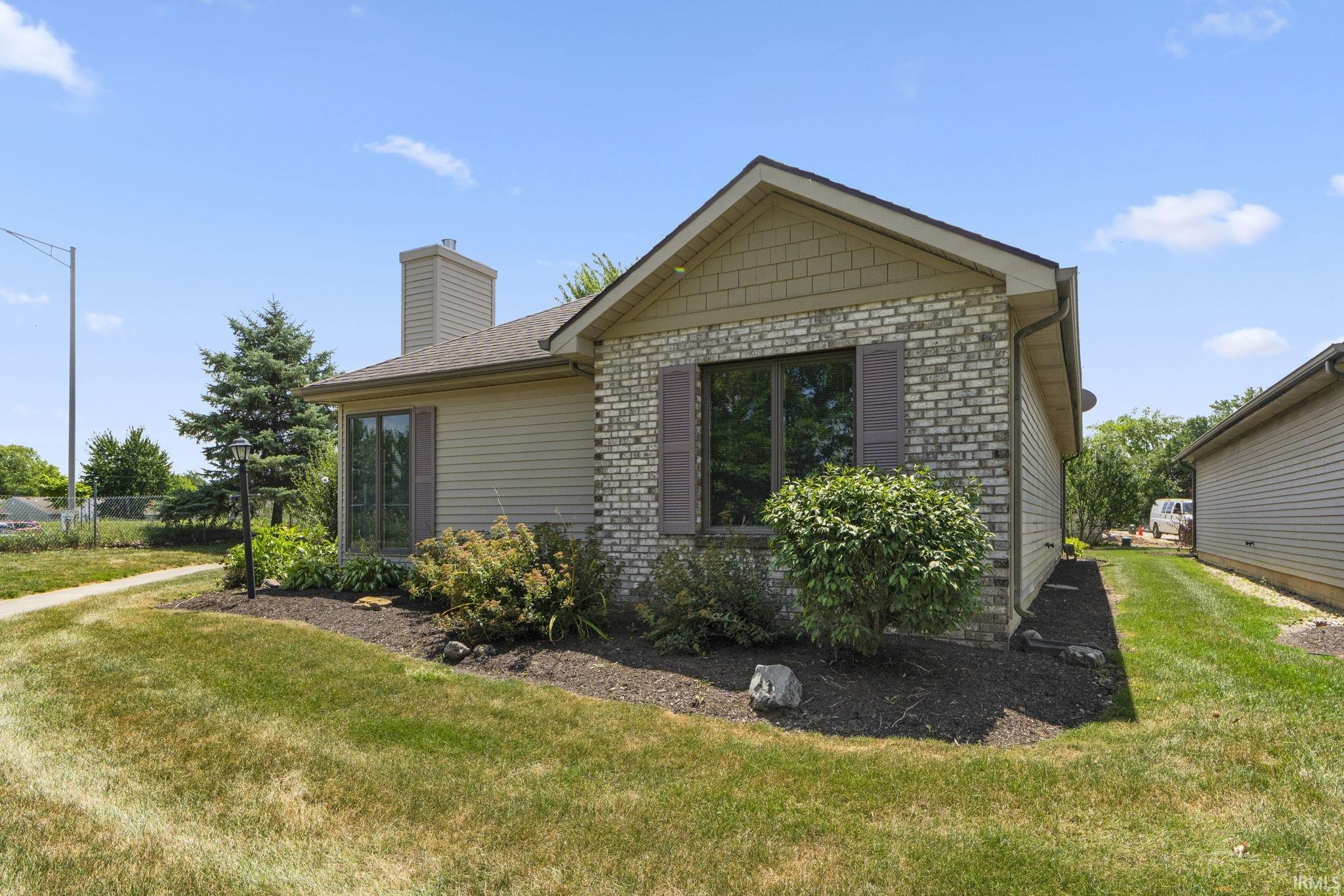 Property Photo: 8041 Harrisburg Lane IN 46835