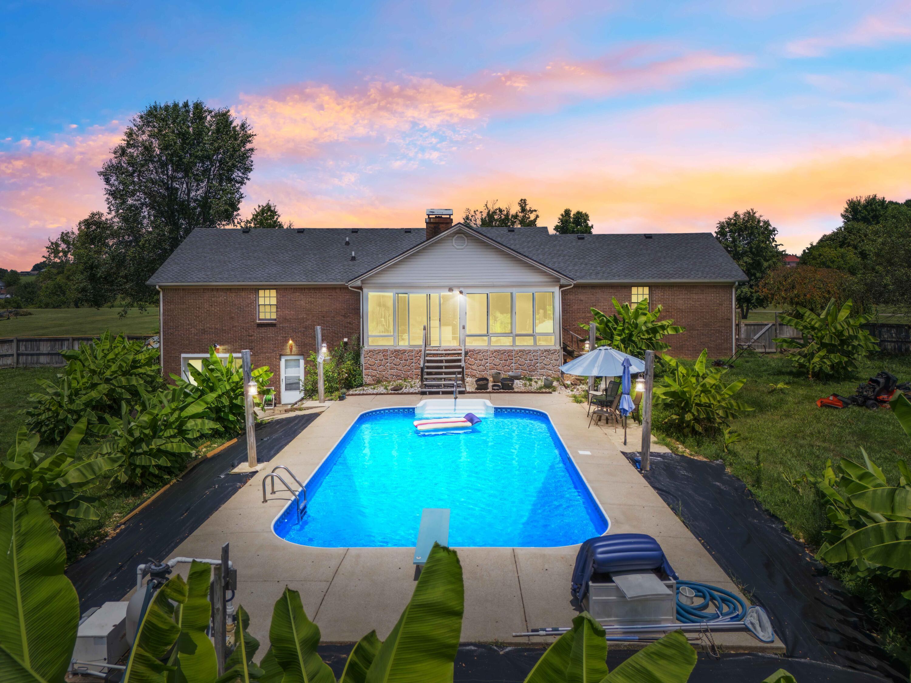 Property Photo:  144 Raven Drive  KY 40403 