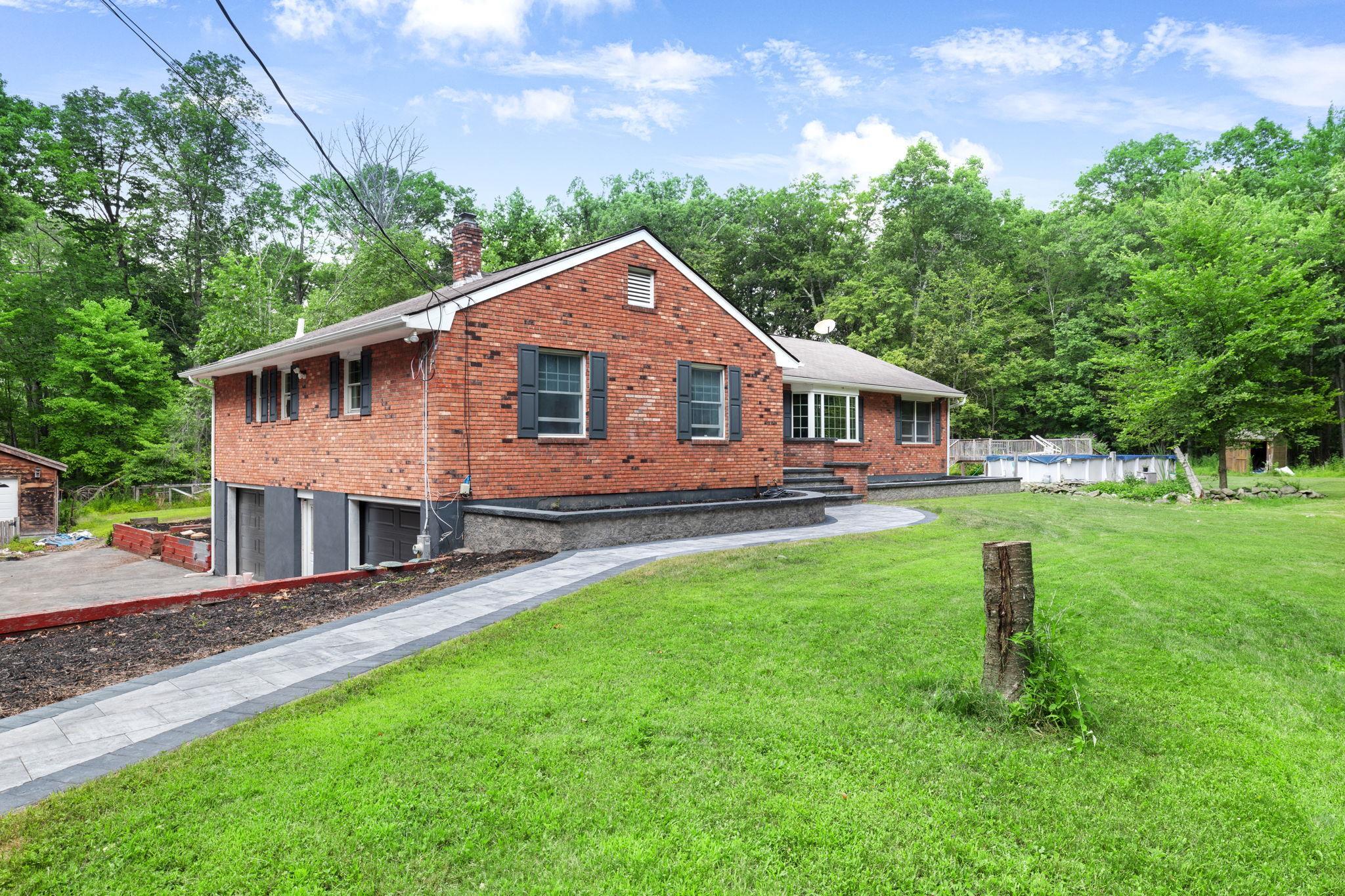 Property Photo:  61 Benneywater Road  NY 12771 