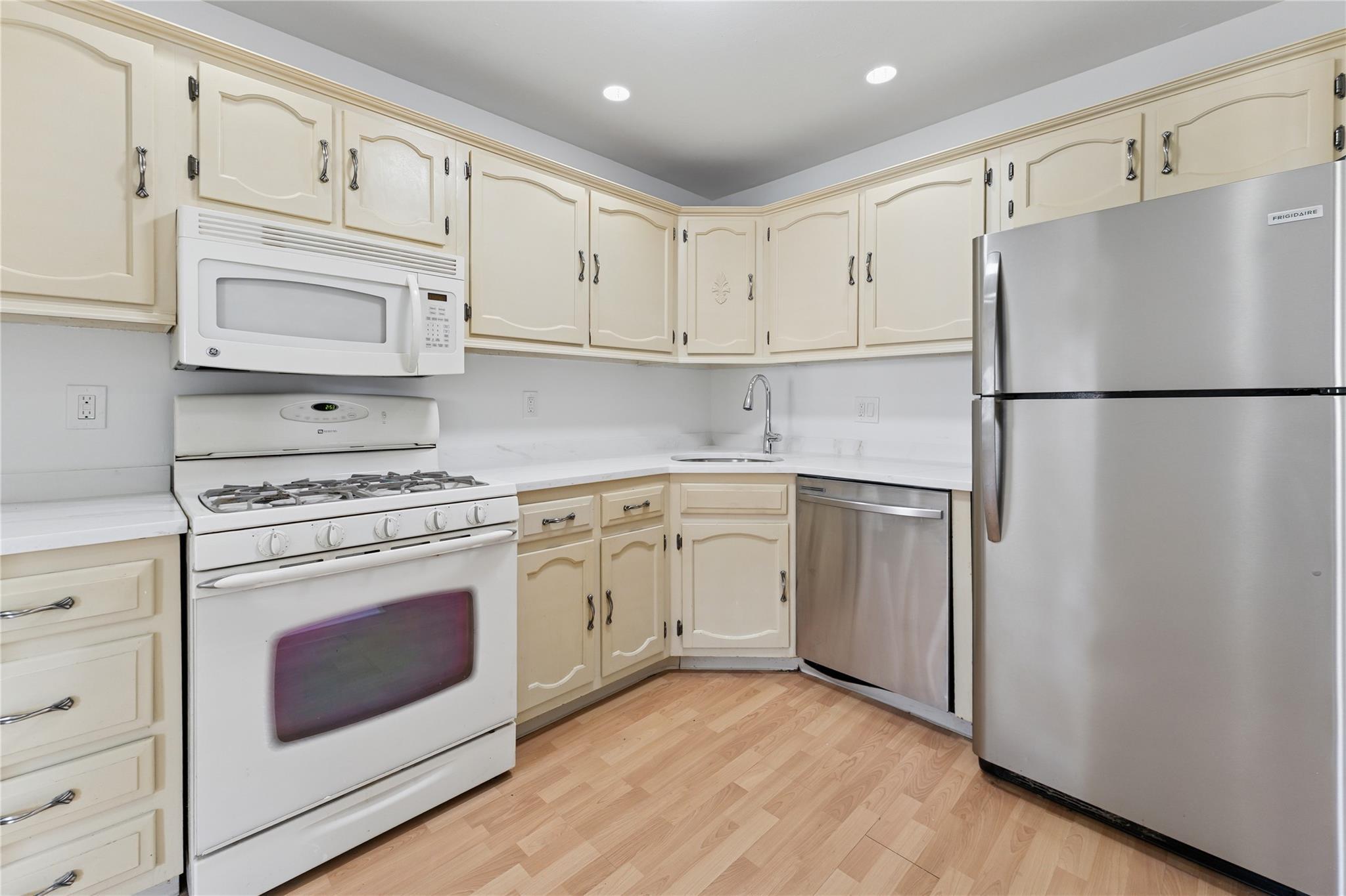Property Photo: 109 Doxbury Lane NY 10901