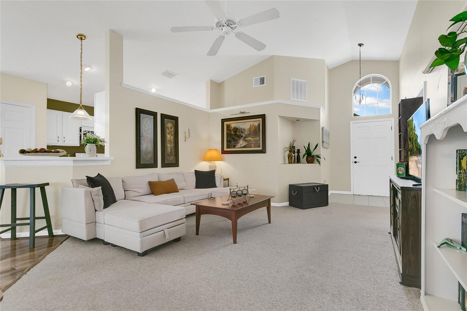 Property Photo: 3366 Brookwater Circle FL 32822