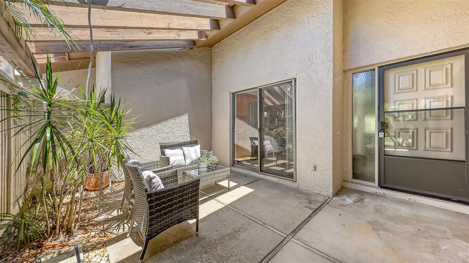 Property Photo: 4573 Kingsmere 27 FL 34235